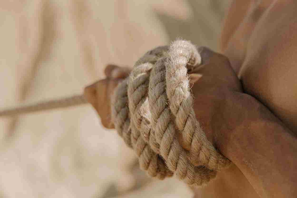 What is friction in Hindi